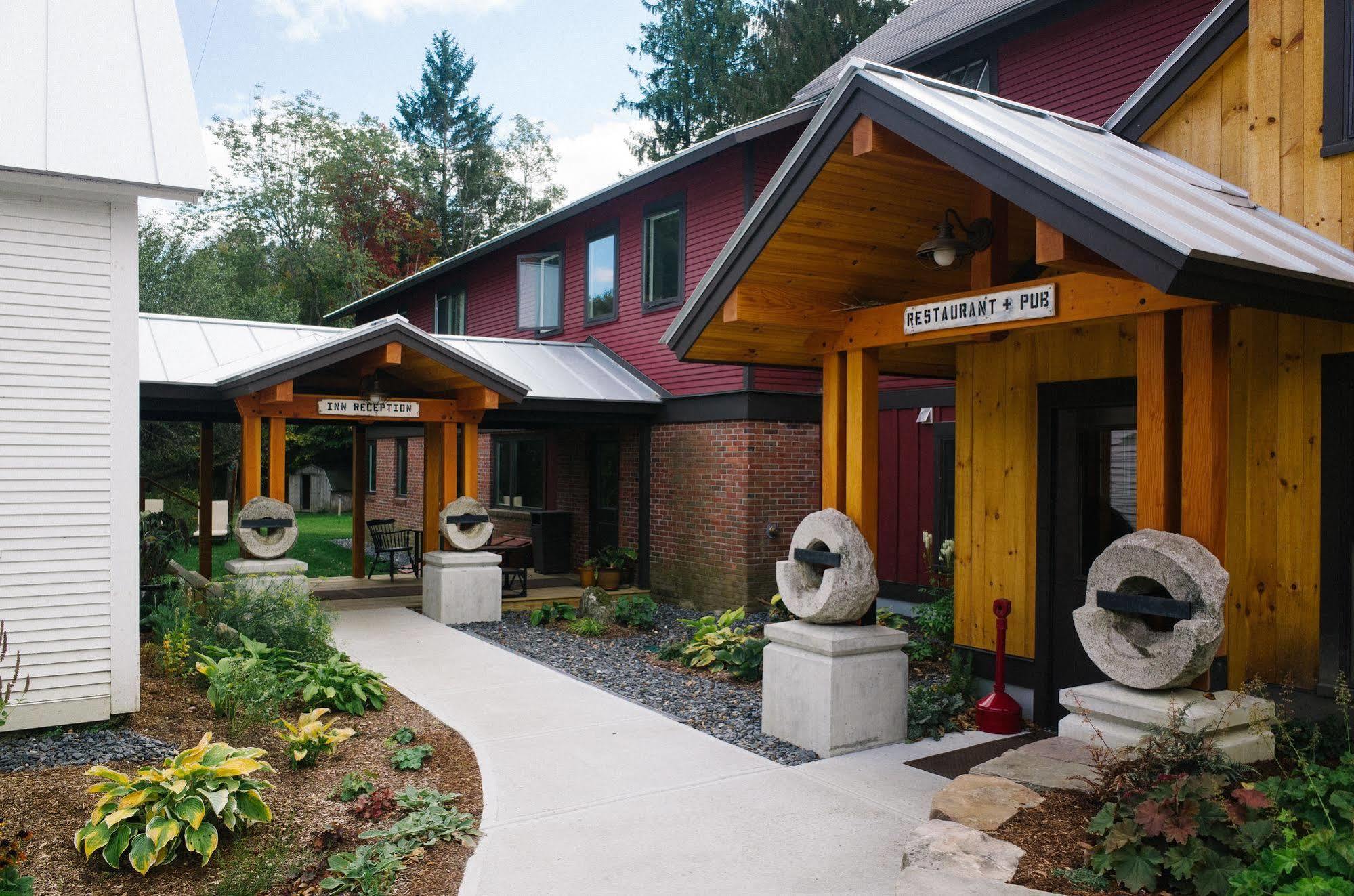 Mad River Barn Waitsfield Exterior foto